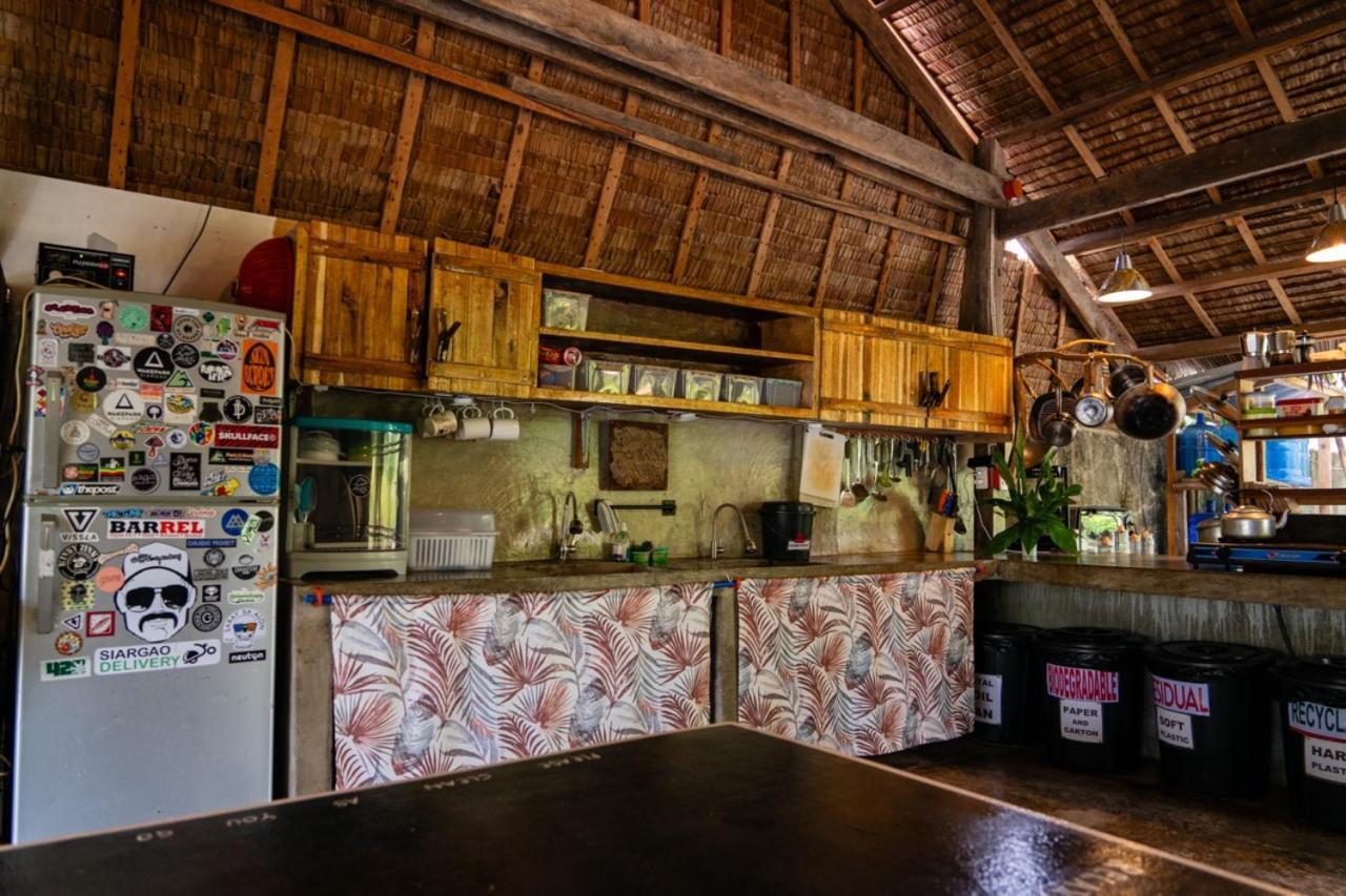 Soffta Surf Ranch Hostel General Luna  Exterior photo