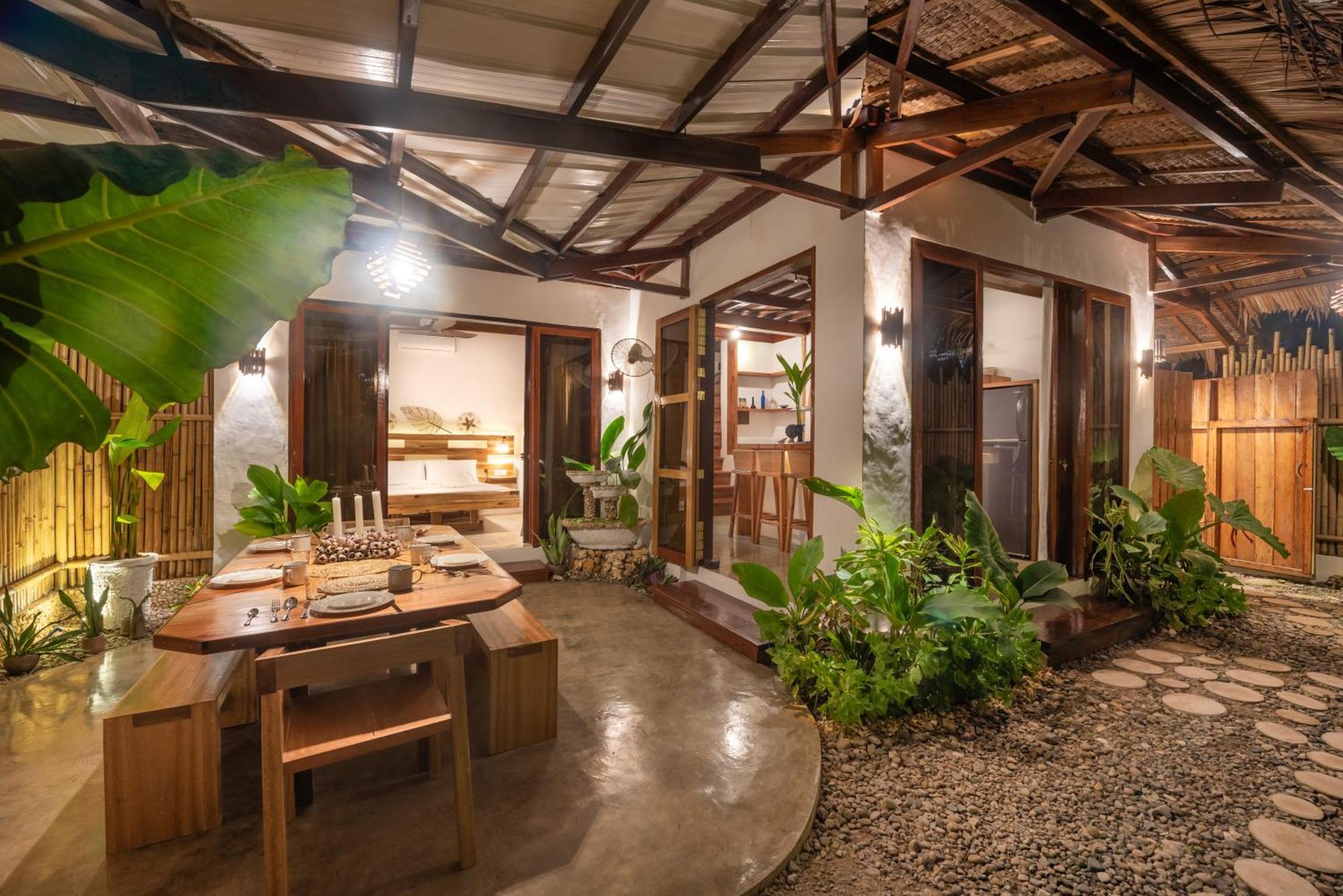 Soffta Surf Ranch Hostel General Luna  Exterior photo